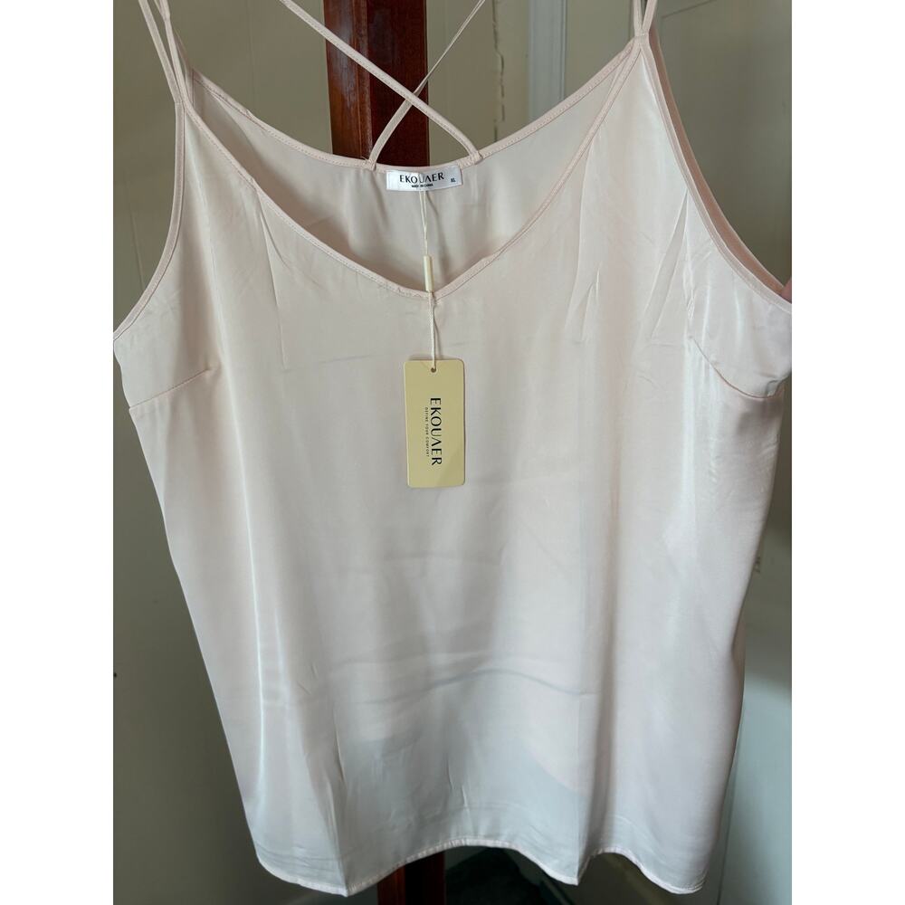 Ekouaer Pink Champagne Satin Sleep Lounge Top New, with tags!